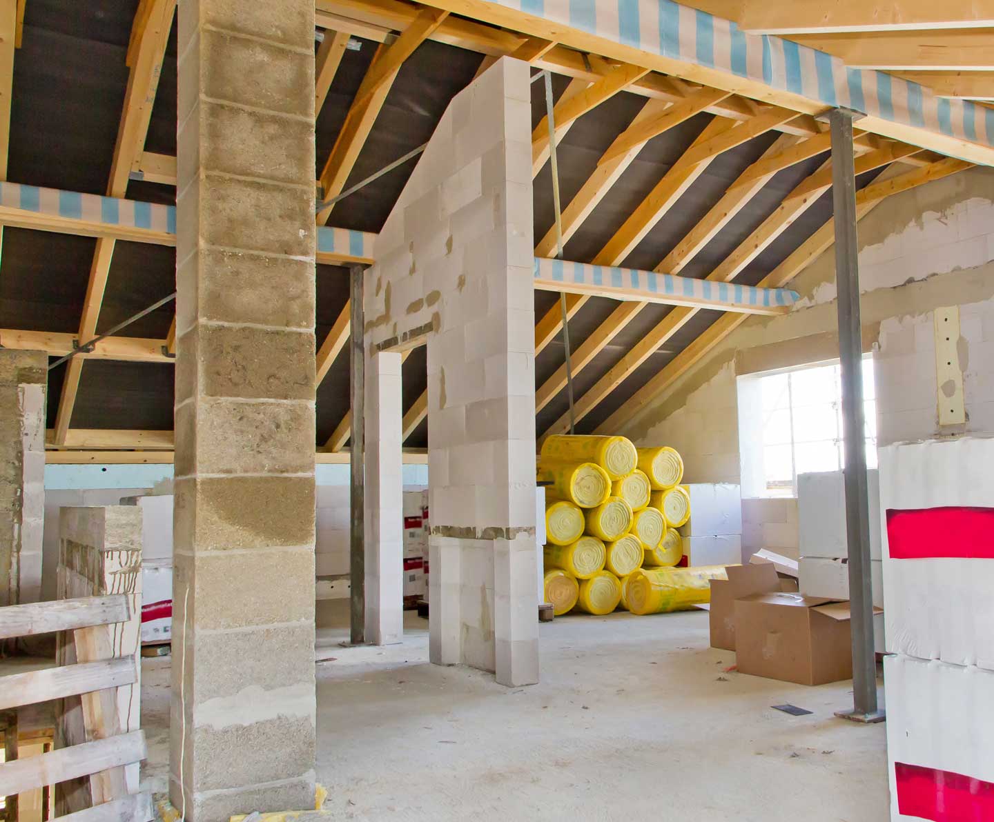 Loft Conversions Abingdon {{brizy_dc_image_alt imageSrc=